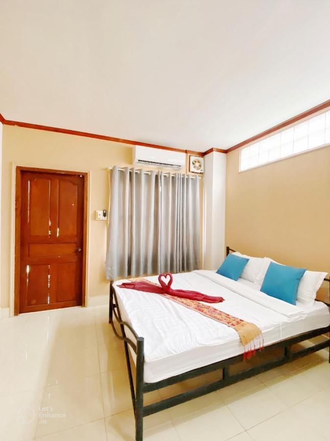 Ali Local Home Vientiane Exterior photo